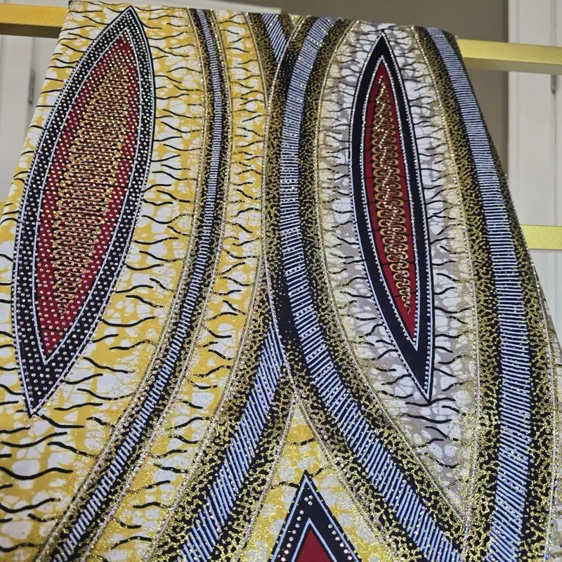 Wax Hollandais Vlisco GlitterGlam Metal Finishing Pearl - Vibrant Patterns & Rich Textures for Stylish Outfits