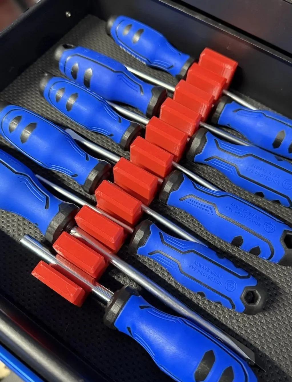 Screwdriver Holder for Toolbox Drawers Holds 10 Screwdrivers Magnetic Tool Storage Tray