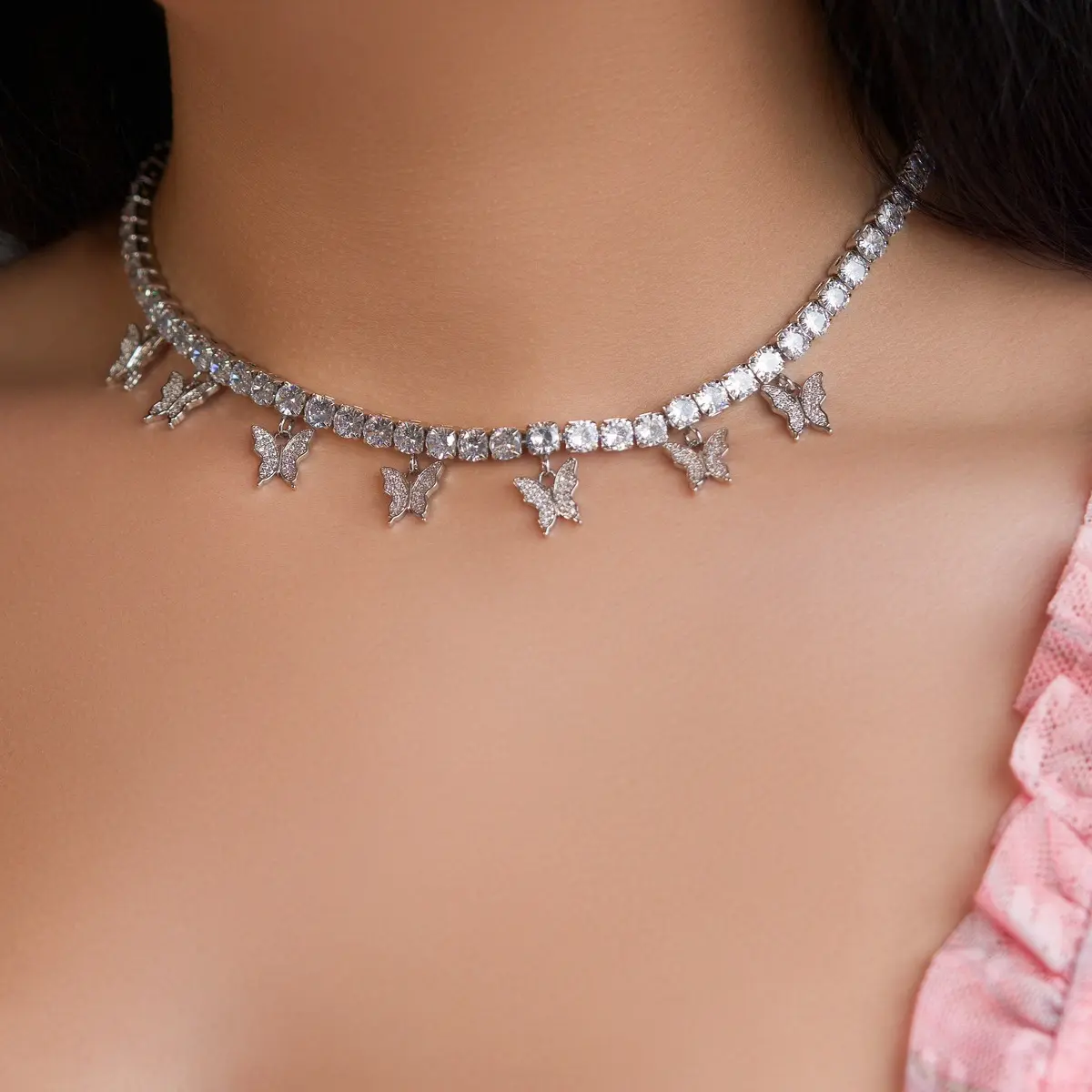 5 mm mariposa necklace