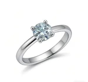 Synthetic Moissanite Classic Four-Prong Jewelry Ring with Oval Diamond Setting for Women — Simple, Stylish, Elegant Design for Parties/Events, Engagement & Proposal Rings