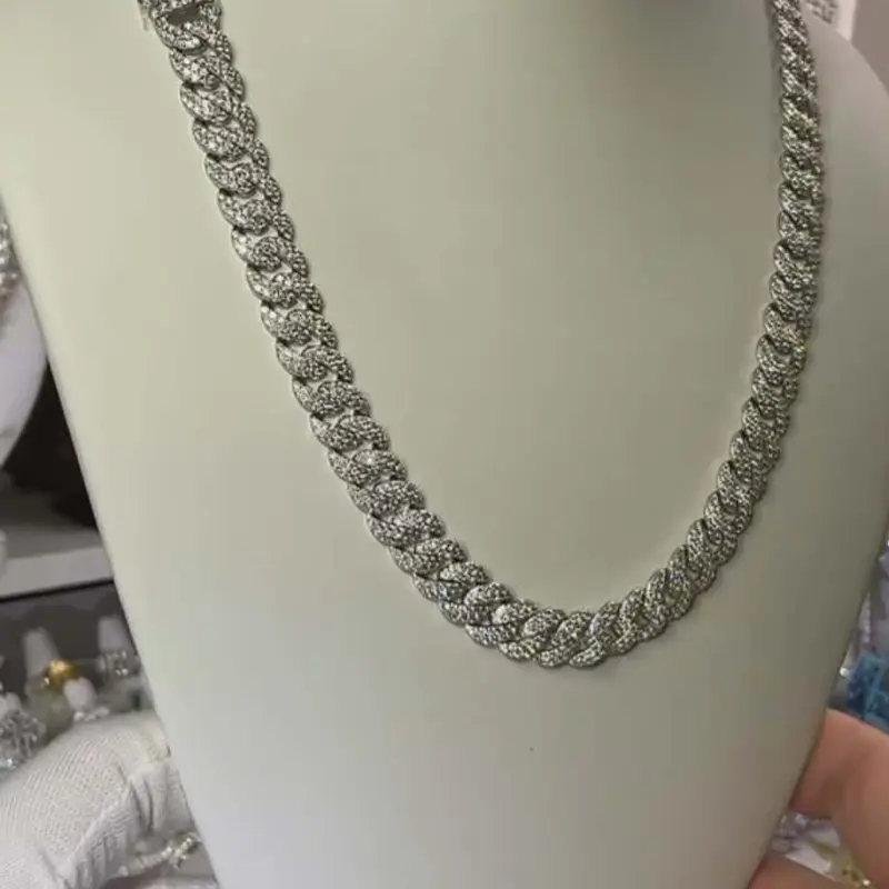 Unisex Classic 20in 10mm Sterling Silver Moissanite Cuban Link Chain for Daily Wear