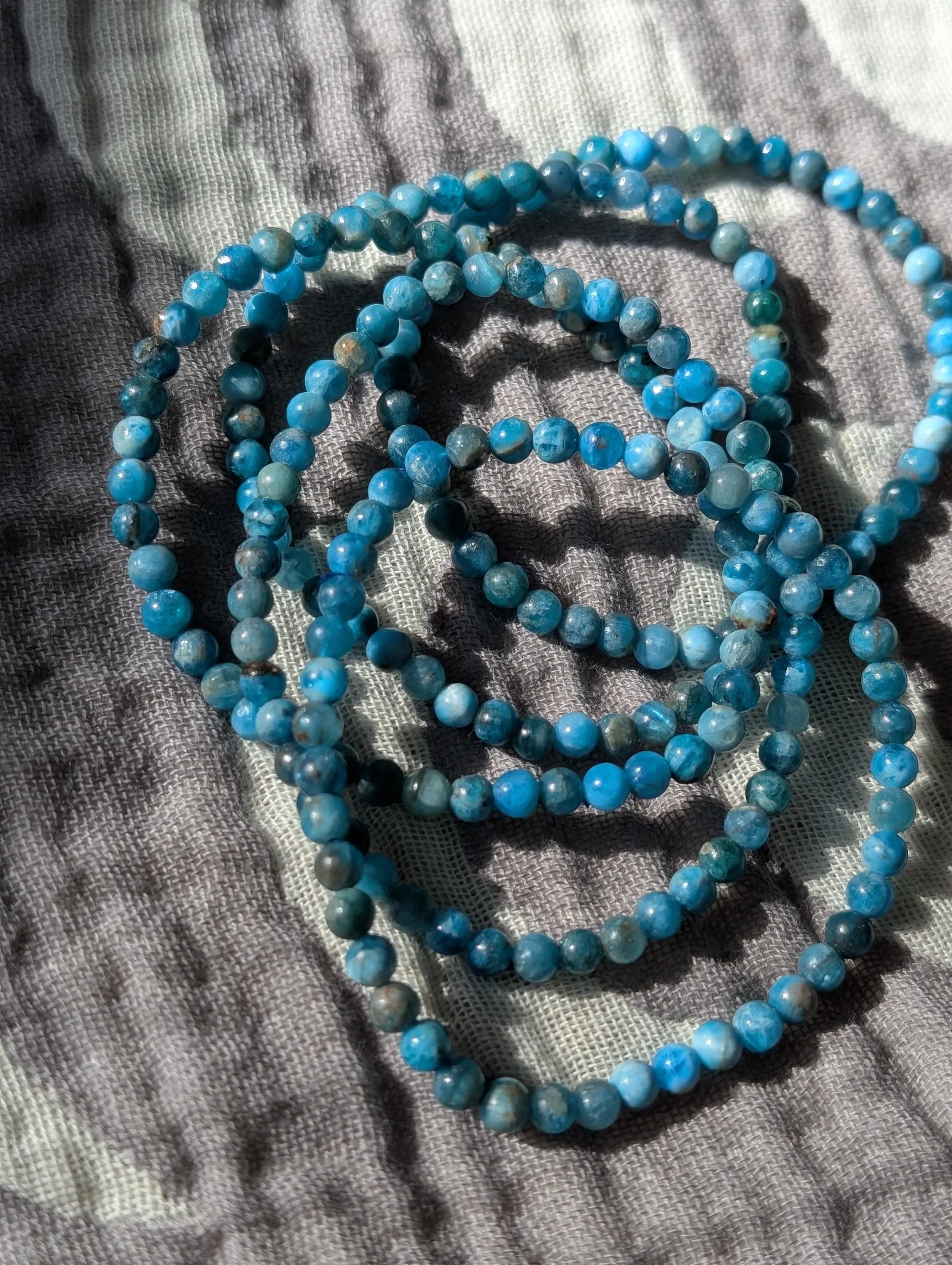 Blue Apatite Bracelet: 4mm Crystal Gemstone Stretch Bracelet