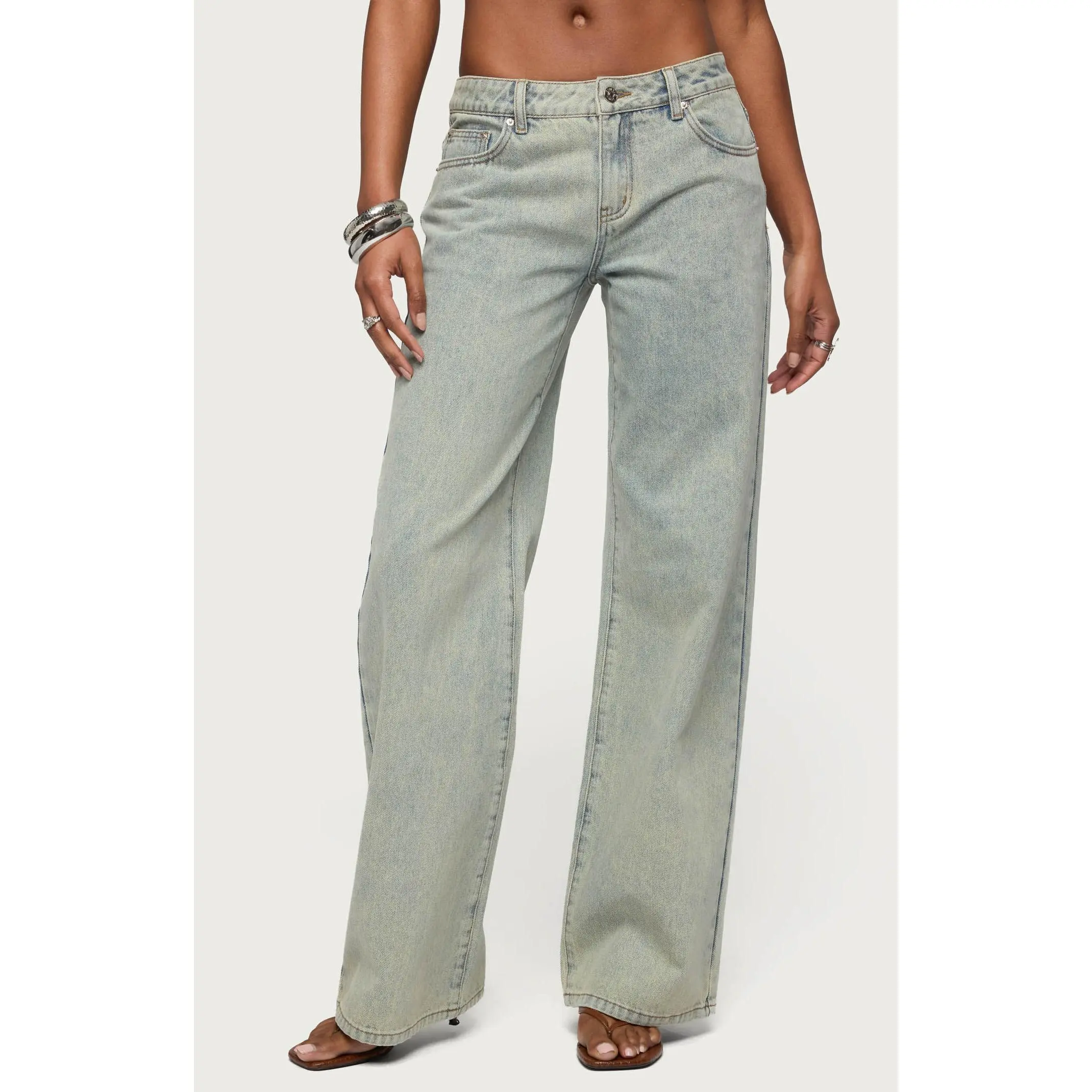 Edikted Women's Tall Magda Acid Wash Low Rise Baggy Jeans
