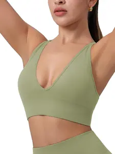 Women's Criss Cross Backless Deep V Neck Athletic Fitted Sports Bra, Solid Adjustable Strap Removable Padded Sports Bra, Ladies Sportswear for Indoor Outdoor Wear Yoga Bra, Gym Sports Bra, Workout Bras