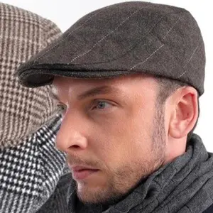 Men’s Plaid Newsboy Cap – Warm, Casual, One Size