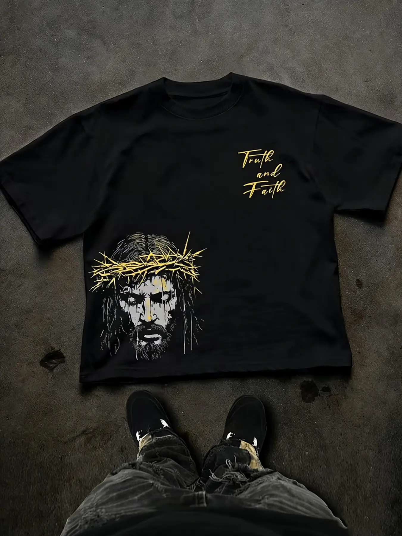 Men's Regular Round Neck T-Shirt, Jesus Crown Print, Religious Street Style, Soft Cotton Fabric, Casual Daily Wear
