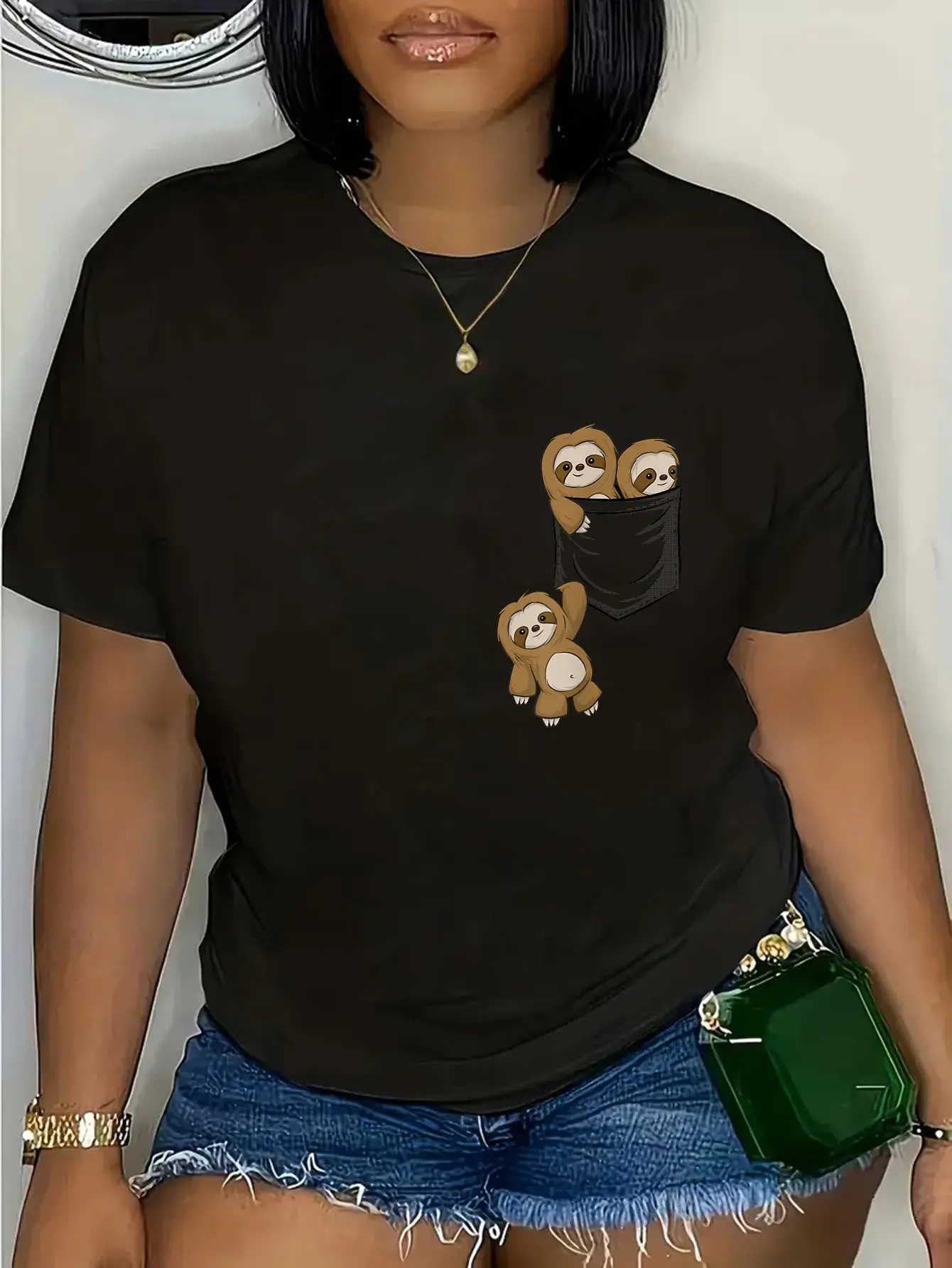 Women's 100% Cotton Short-Sleeve Round Neck Graphic T-Shirt, Lady Streetwear with Cute Kawaii Baby Sloths in Pocket Design for Sloth Lovers, Shortsleeve, Everyday, Tshirt