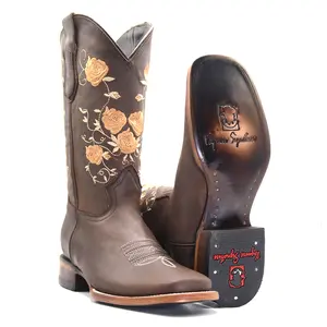 2460072402 - Vaquero Signature Women's Wide Square Toe Boots Grasso Cafe