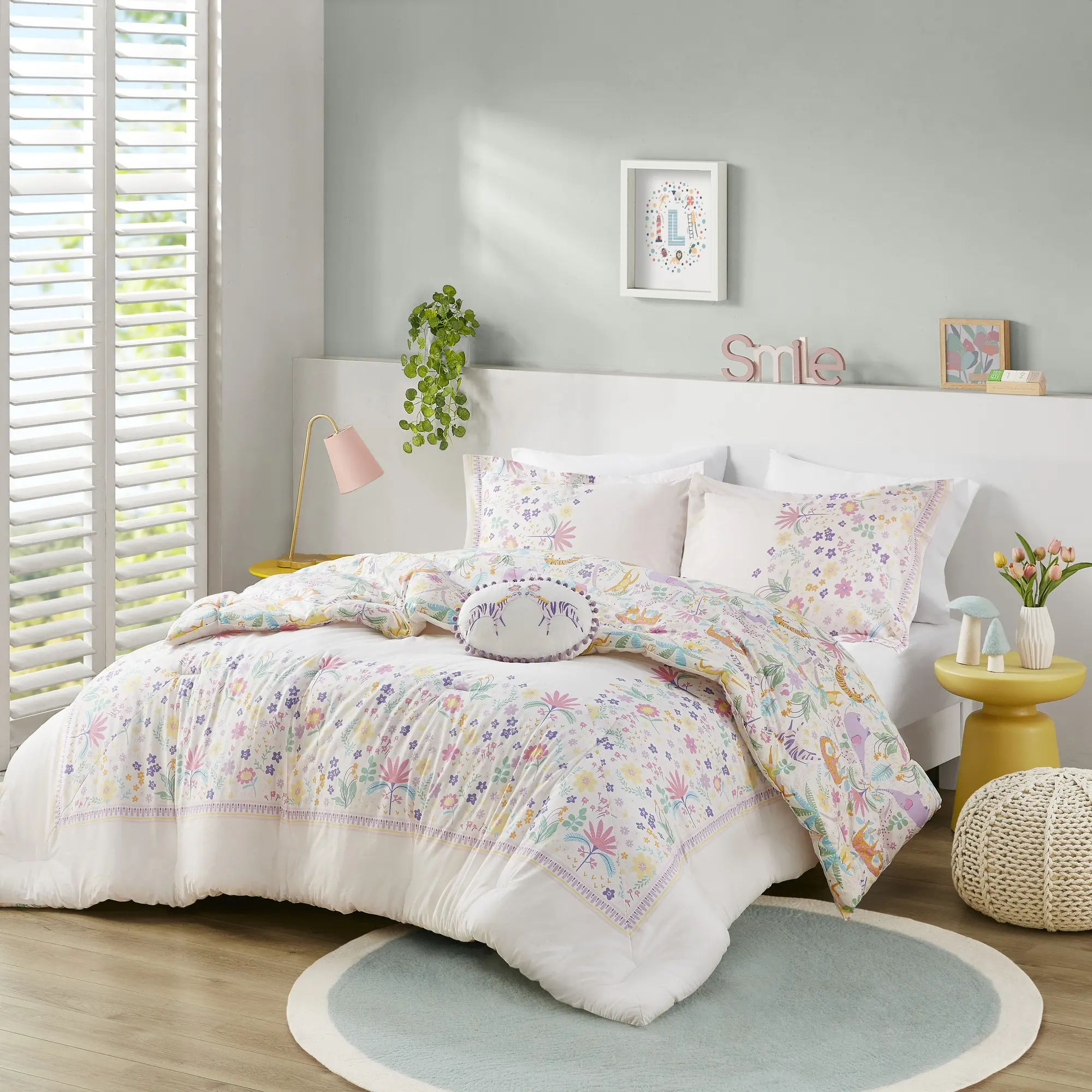 Twin Size 3-Piece Cotton Comforter Set, Purple Floral Reversible Design with Decorative Pillow, Soft Lightweight Quilted Coverlet, Machine Washable, Includes 1 Comforter, 1 Sham, 1 Throw Pillow