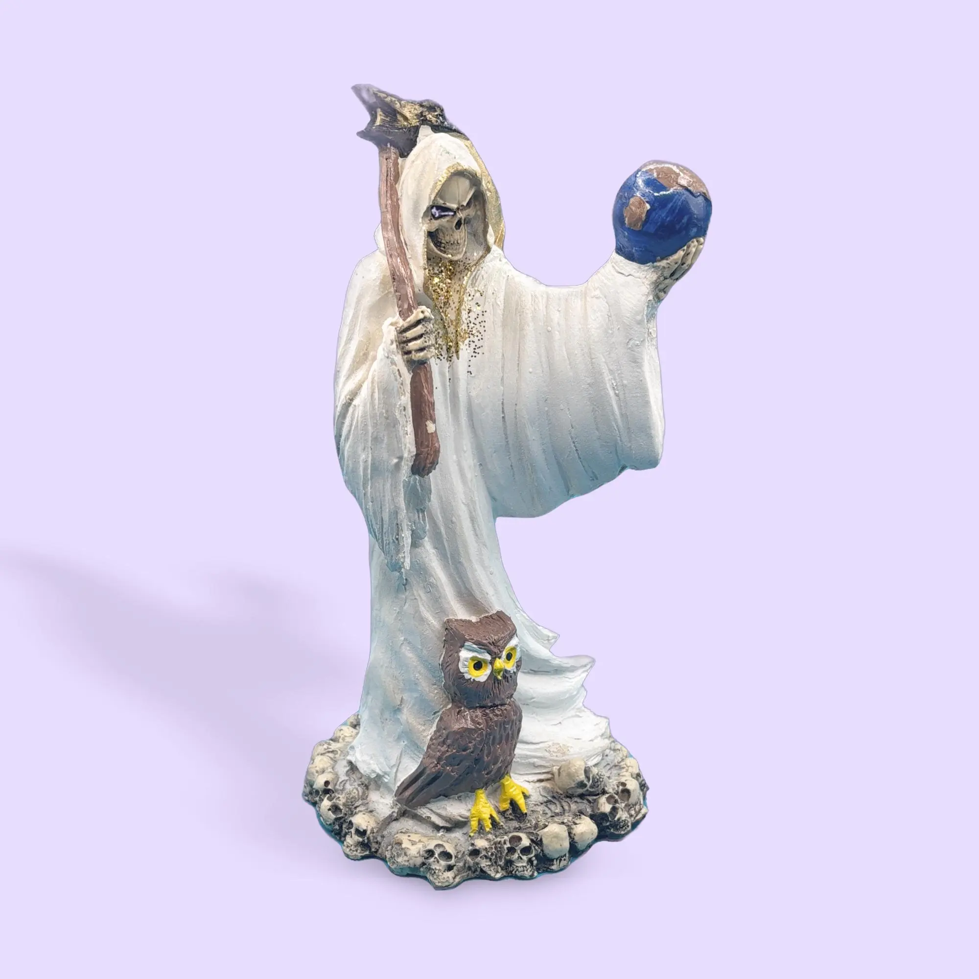 White Santa Muerte Statue, 8-in Collectible Figurine, Decorative Sculpture for Spirituality, Desktop Statue, Home Decor Figurine