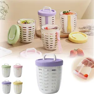 20 oz Fruit Storage Container, Portable Picnic Party Fruit Salad Storage Cup with Lid and Fork, with Removable Colander, BPA Free, Leak-proof, Freezer Safe, Keep Fruits, Berries, Salads Fresh for a Long Time (Pink)