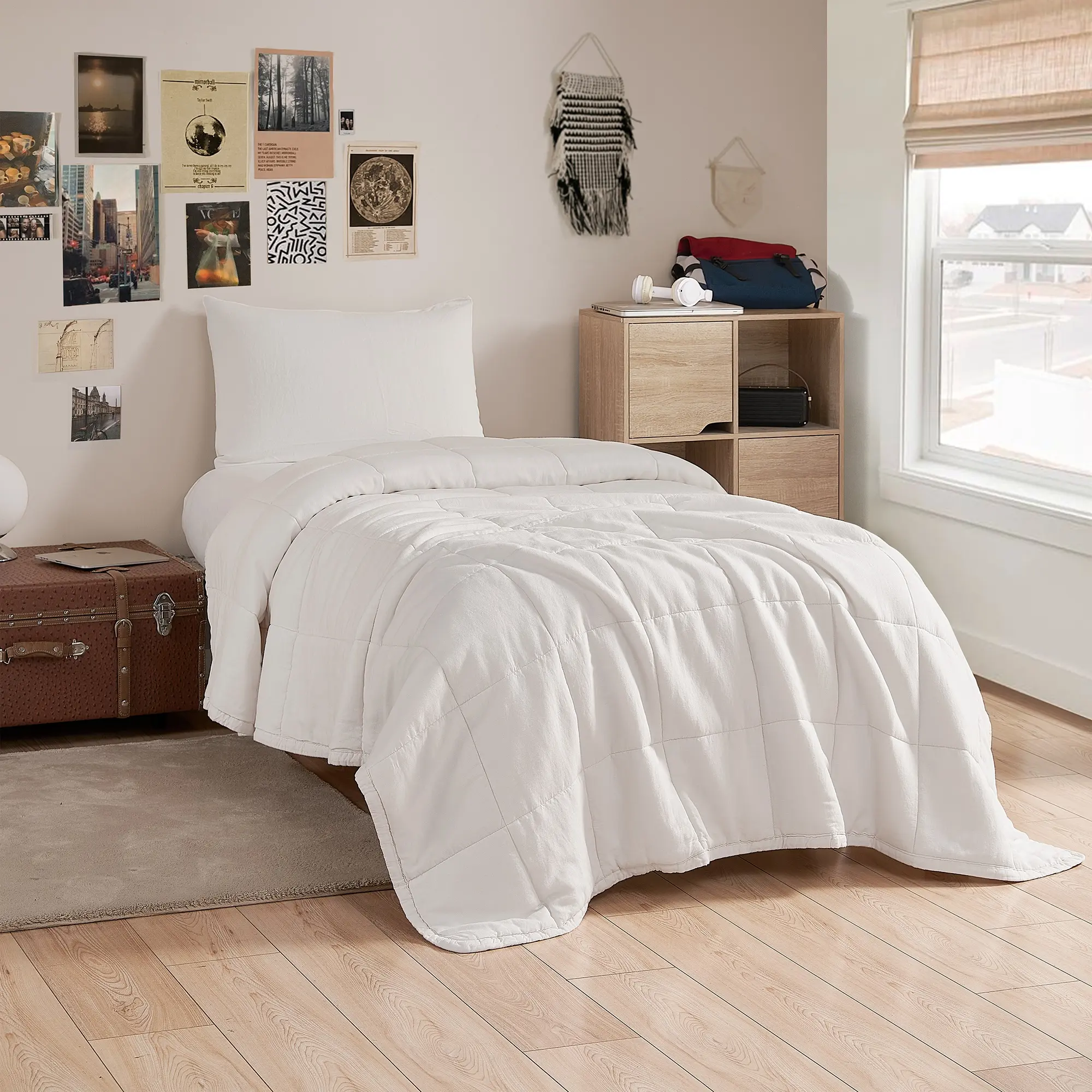 Dark Sky Reserve - Bamboo Linen Twin XL Comforter -  Portugal Made - White Sand