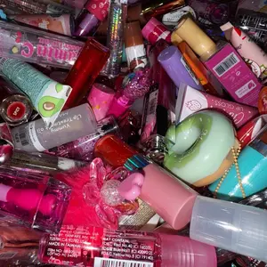 Sassy Lipgloss Scoop Bundle Makeup Cosmetic Glossy Variety Pack for Vibrant Lip Looks glass gloss Tinted Lip Oil Hydrating Lip Glow Oil