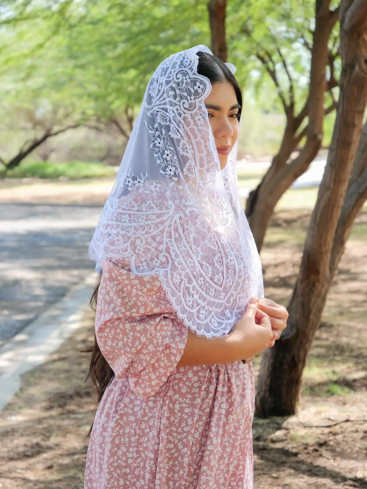 Sevilla Jacquard Mantilla Veil, Bridal Church Veil for Wedding & Religious Ceremonies