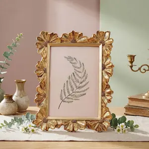 European Style Daisy Flower Pattern Decorative Frame, Resin Hand-Painted Photo Display, Indoor Desktop Decoration, Wedding Party Props, Framed Home Decor