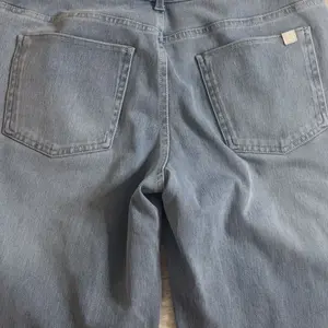 review image 4