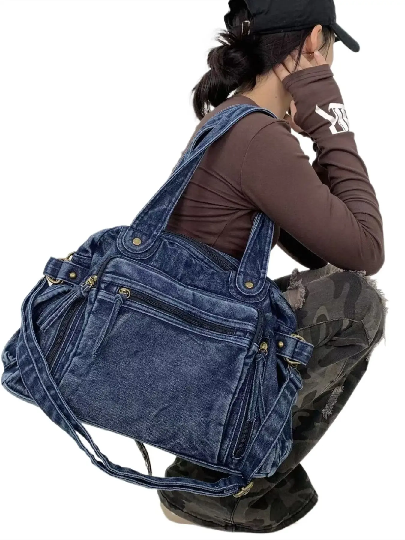 Ladies' fashionable retro Y2K spicy girl handbag, large capacity, multiple pockets, woven design, punk diagonal cross bag, washed bag, suitable for vacation, shopping, work, holiday gifts, Traveling Bags, Travel Essentials Bag