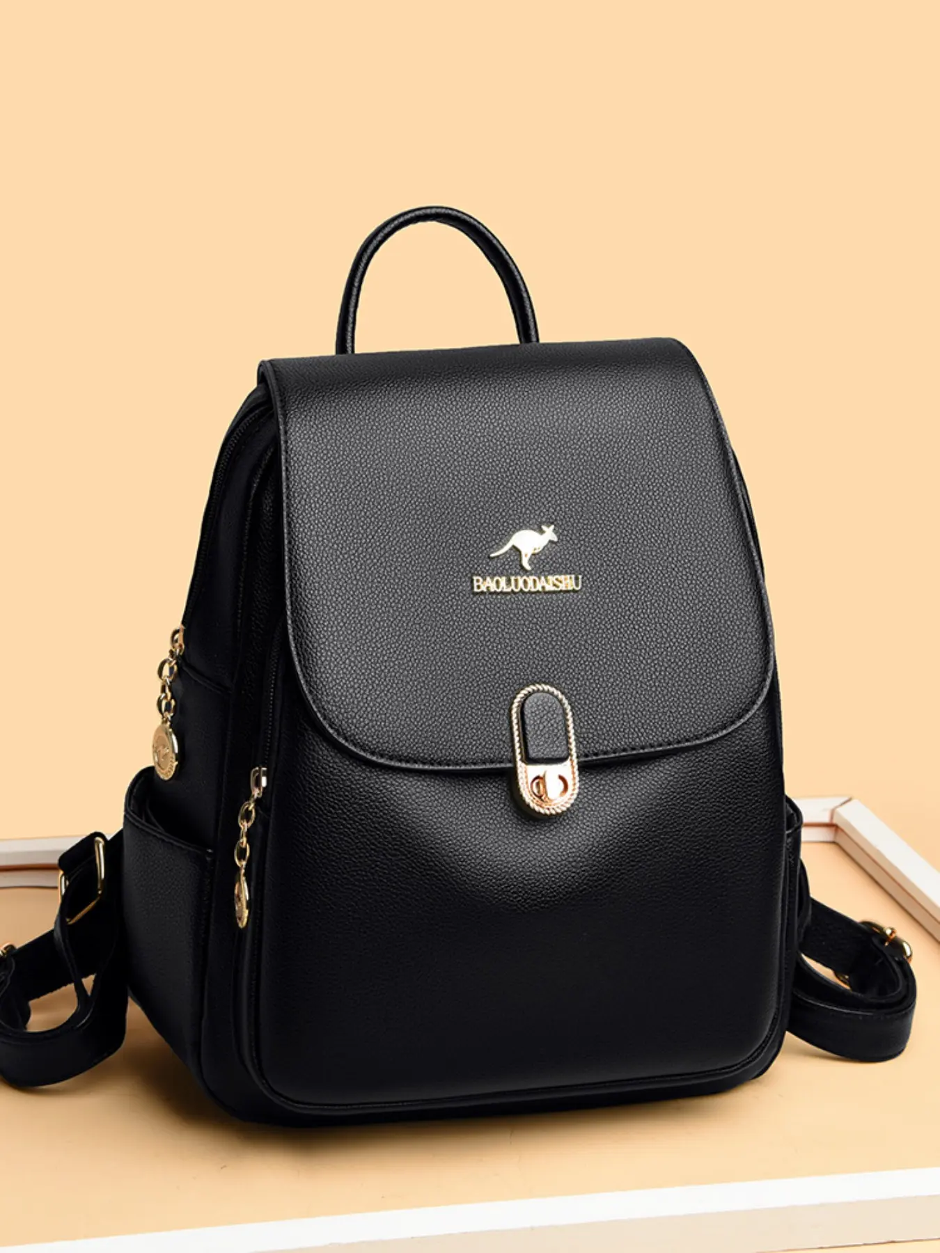 Durable Lychee Grain Soft Leather Backpack for Women Classic Black Anti Theft Large Capacity Commuter Bag for Middle Aged Moms, Business Travel Backpack, Traveler Essentials Backpack