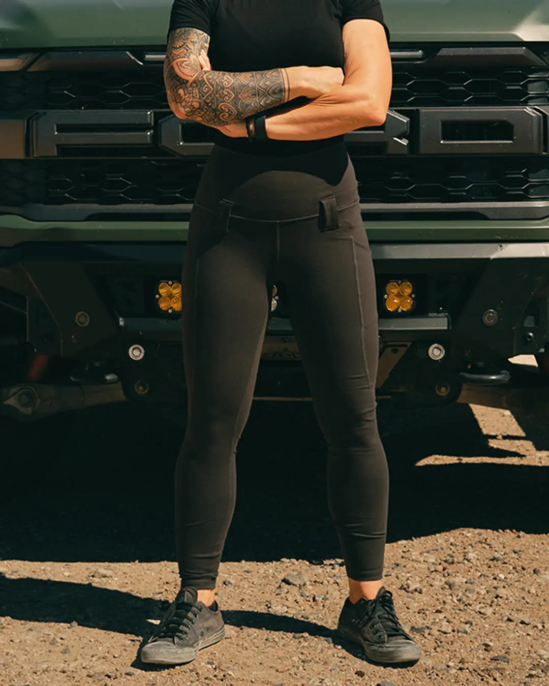 Howitzer Women's Viscusi Signature Athletic Fitted Body-Friendly Compression Leggings - High Rise, 4-Way Stretch Polyester-Spandex Soft Bottoms with Pockets, Belt Loops
