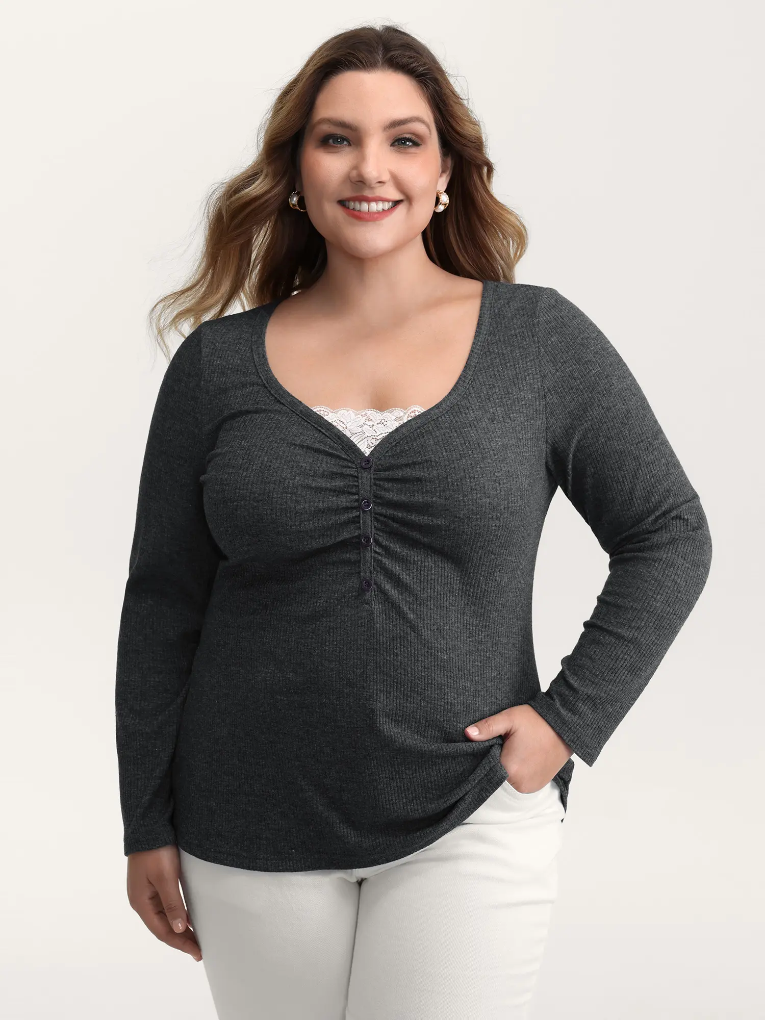 BloomChic Women's Plus Size Romantic Lace Patchwork V-Neck Top, Sleeveless 2-in-1 Ruched Style, Lady,Summerfinds