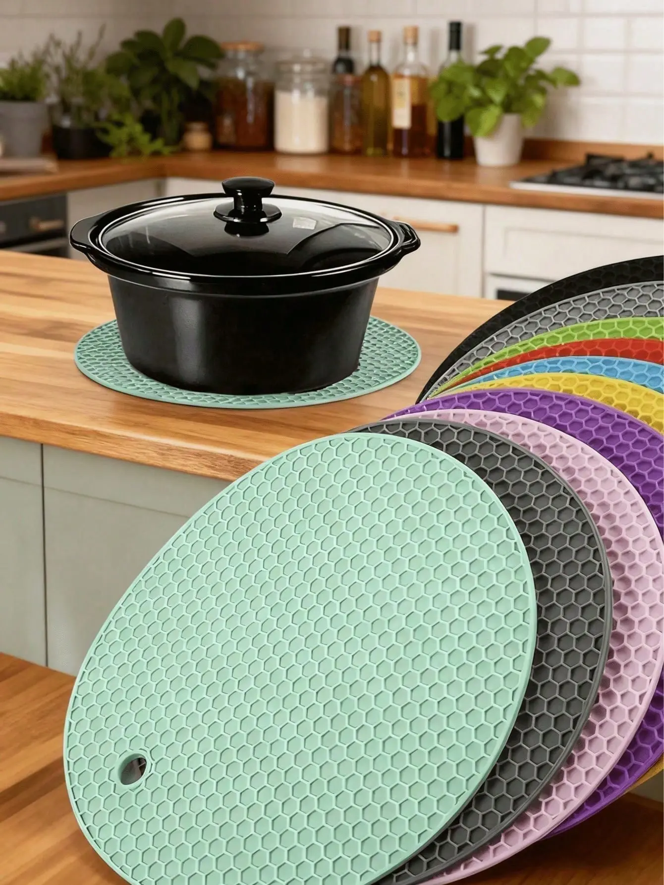 3pcs Durable Circular Silicone Heat-Resistant Placemats - Non-Slip Kitchen Trivet, Multi-Purpose Hot Pad for Pots, Hot Dishes, Heatproof Baking Mats, One Mat For Pans, Plates, And More
