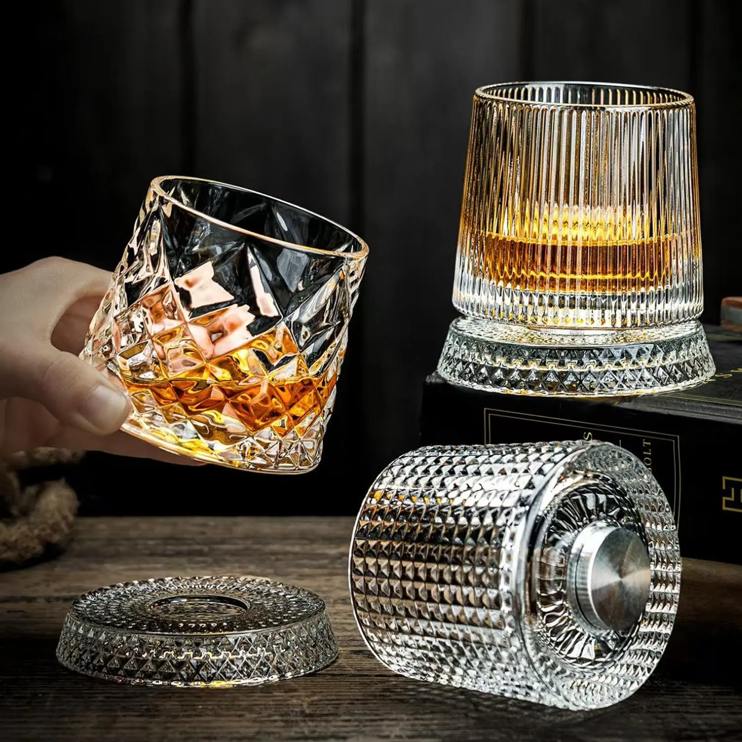 360° Spinning Stress Relief Crystal Whiskey Glass, Whisky Glass, Thickened Durable Lead-Free Clear Tumbler, Dishwasher Safe All-Purpose Drinkware for Scotch Bourbon Rum Cocktails, Ideal for Home Bar Pub Use, Birthday Groomsmen Gift for Men