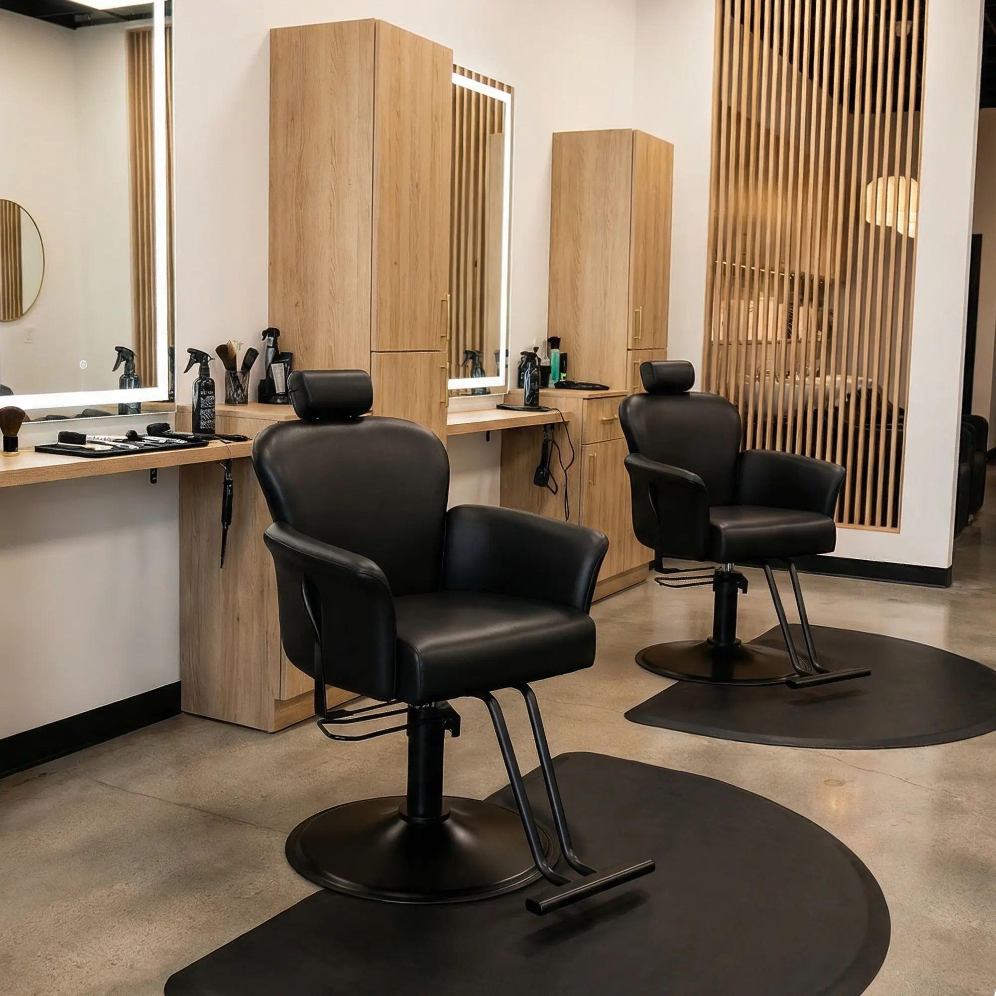 Baasha Professional Reclining Barber Chair, 135° Adjustable Salon Chair with Removable Headrest, 440 lb Hydraulic Styling Chair for Barber, Tattoo & Beauty Studios