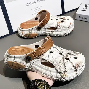 Men's Hollow Shoes Summer New Large Size Thick Sole Non-Slip Wear-Resistant Outdoor Casual Sports Slippers