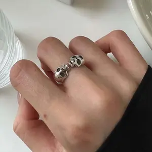 [New Product Offer] Retro Double Skull Ring Fashion Personality Hip-Hop Style Creative Ring Halloween Gift