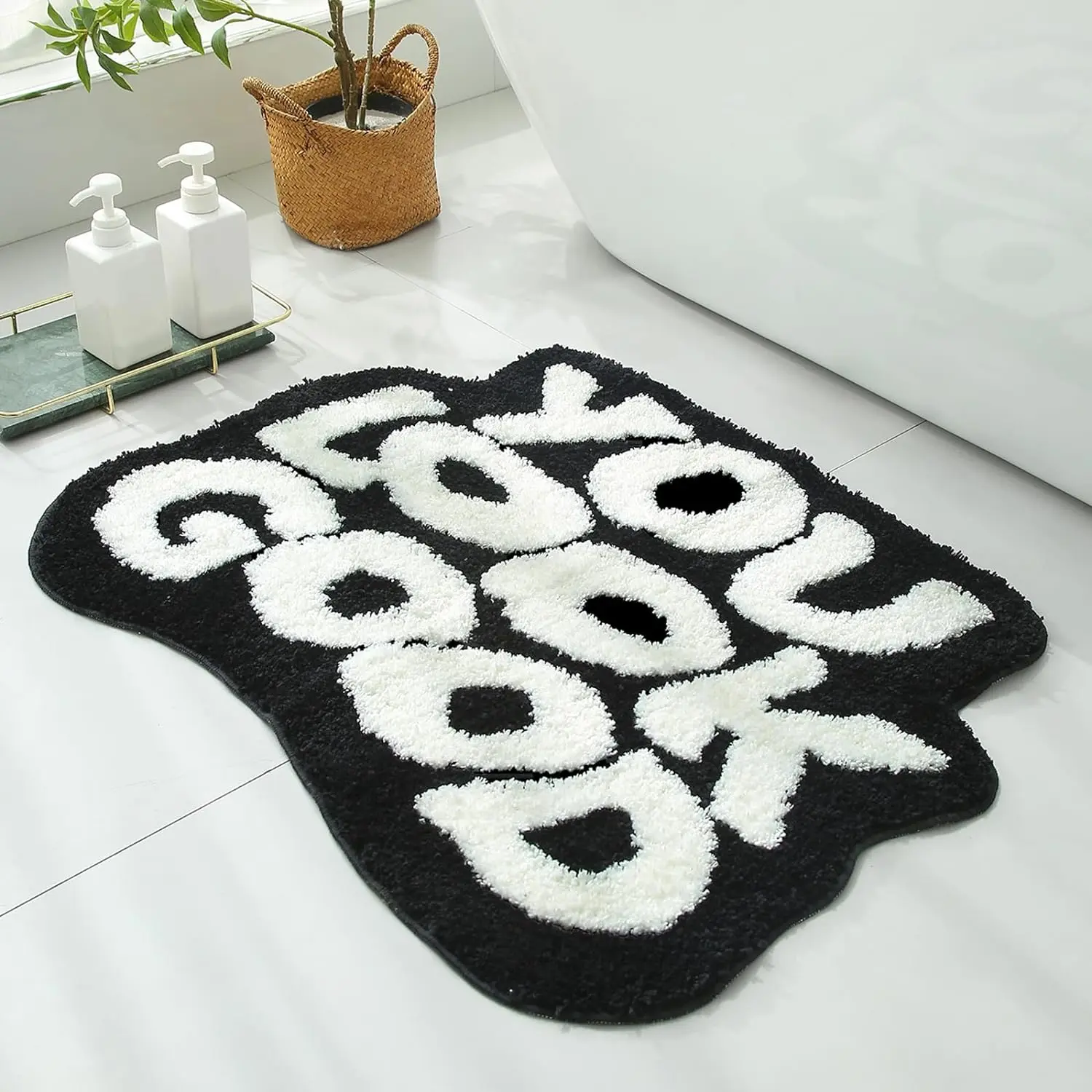 Modern Bold "You Look Good" Letter Black White Microfiber Bath Mat - 25x21 in, Decorative Non-Slip Soft Durable Washable Indoor Bathroom Accessory, Bold Phrase Area Rugs, Room Decor Water Absorbent Mat Home Supplies, Absorbs Water