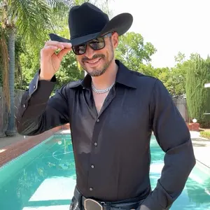 Luciérnaga Rhinestone Slimfit