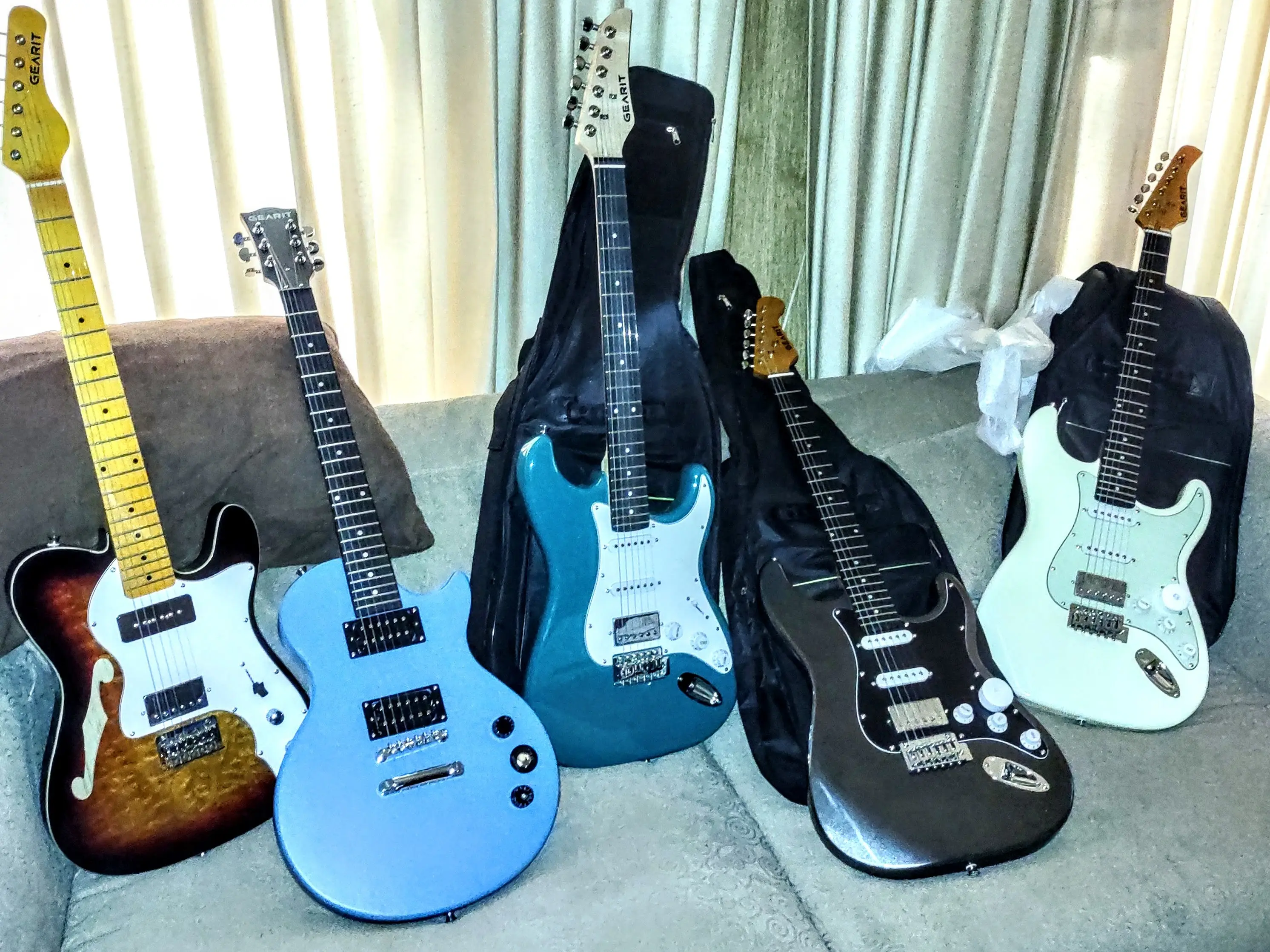 GEARIT ELECTRIC GUITAR +AMP KIT