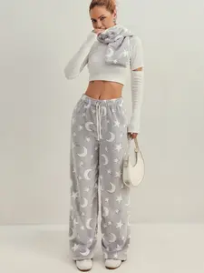 Women's Plush Star Moon Print Flannel Pants Set, Cozy High Waist Wide Leg Lounge Wear, Fall & Winter Comfortable, Loungewear, Womenswear