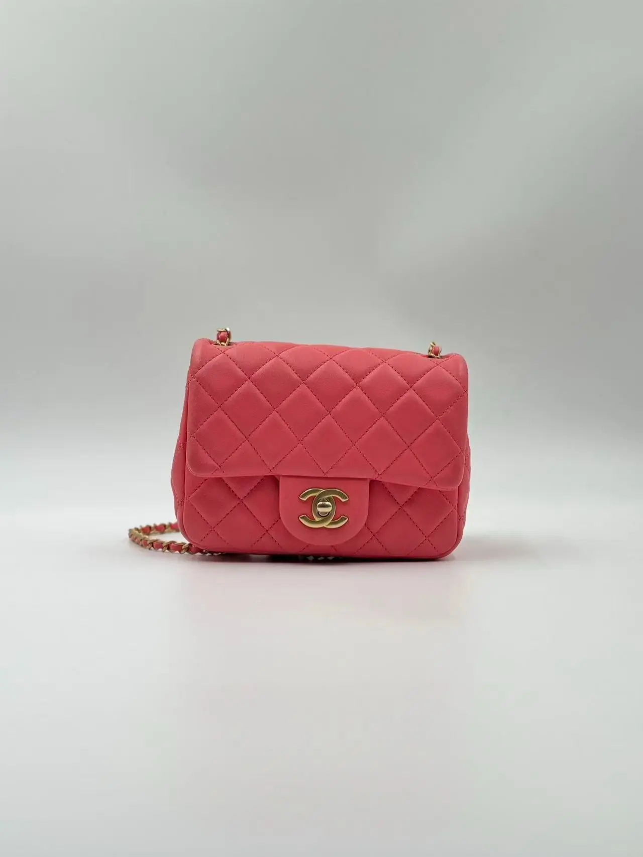 Pre-owned CHANEL lambskin Crossbody Bags Pink Flap Bag