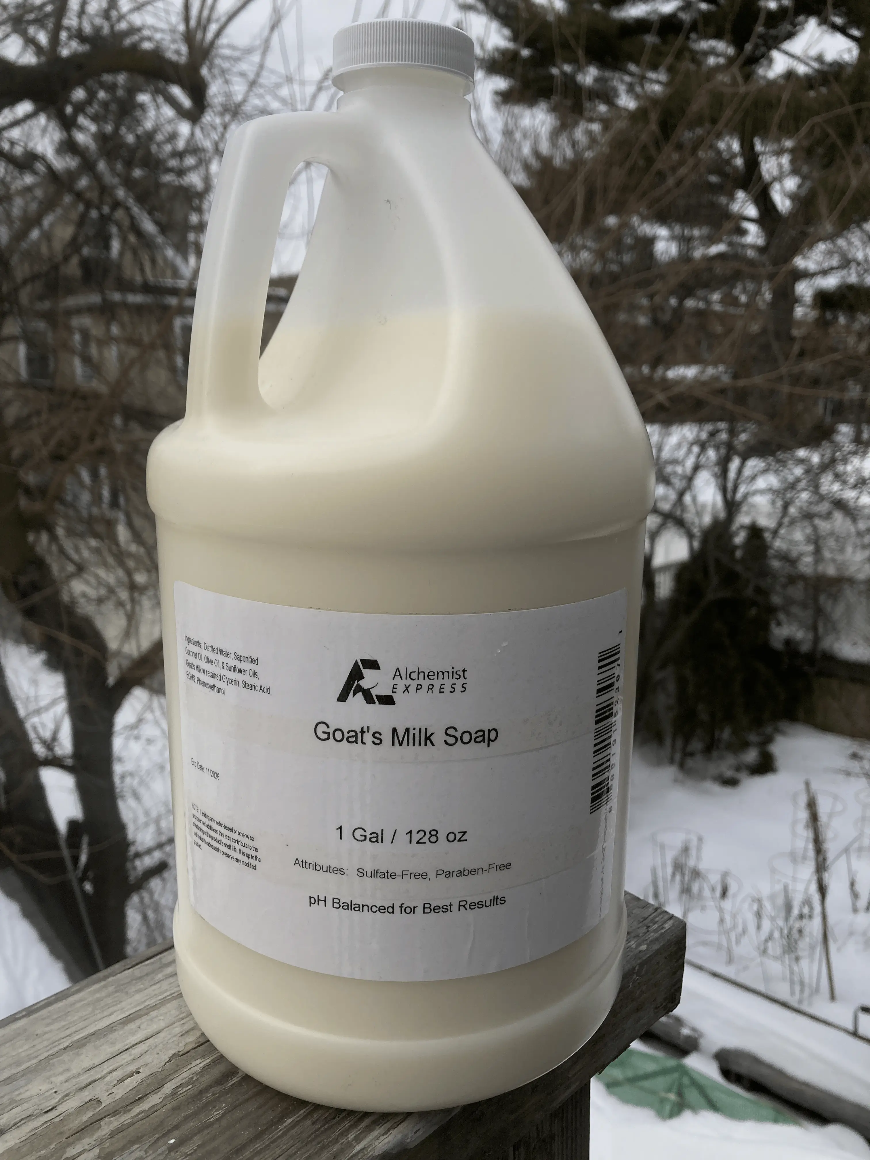 Unscented Goat Milk Liquid Soap - Gentle Exfoliating Hand & Body Wash for Sensitive Skin, Moisturizing Nourishing Formula with Saponified Olive Oil, Beef Tallow, Natural Ingredients, Paraben Free, Made in the US, Alchemist Express