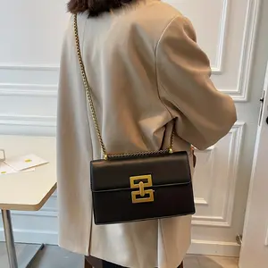 Classic Chain Crossbody Bag, Stylish Small Square Handbag, Versatile For Daily Use & Commuting