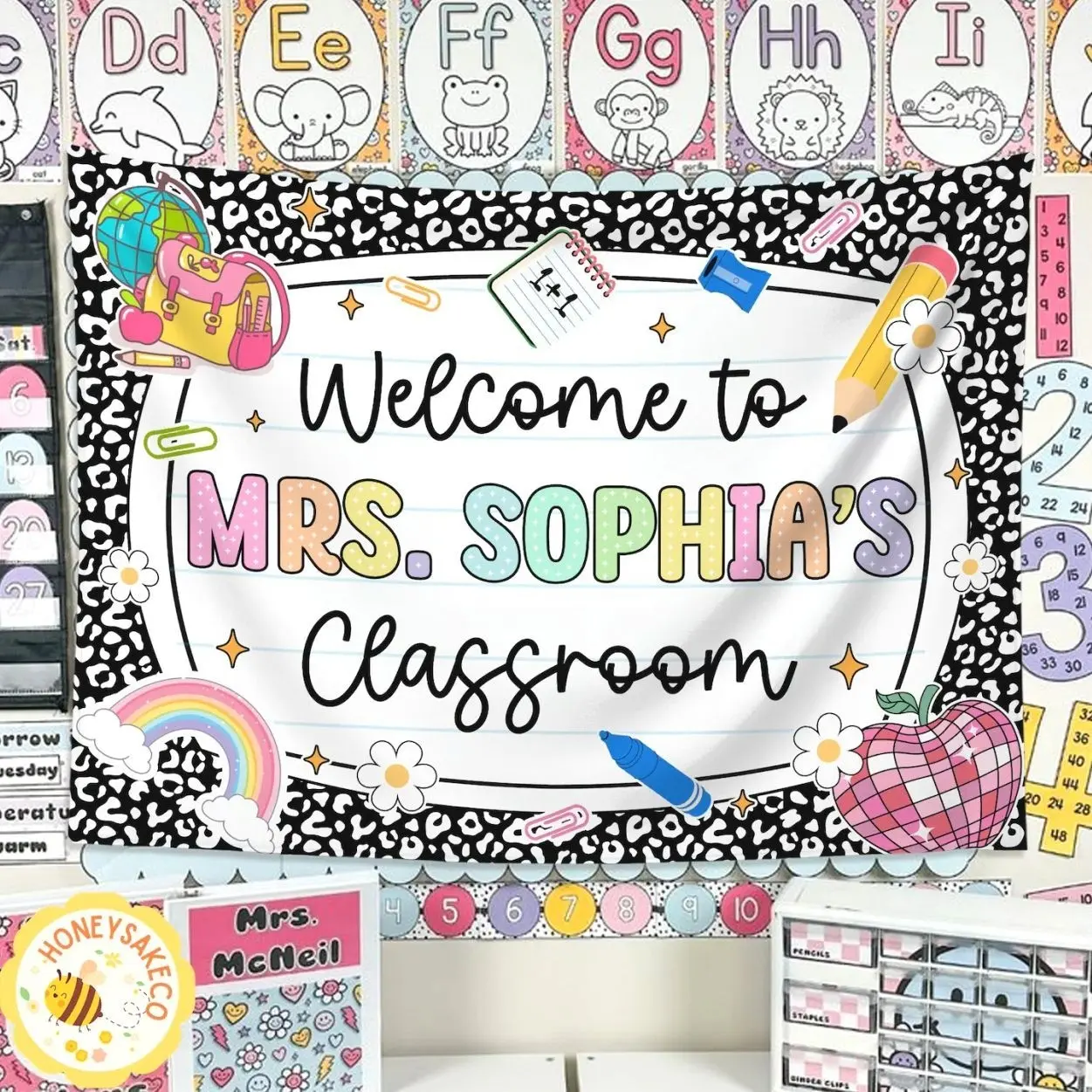 Personalized Teacher Tapestry, Teacher Name Gifts, Classroom Decors, Teacher Name Tapestry, Welcome to Class Tapestry, Back To School Banner