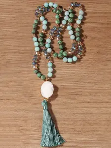 Agate Crystal Sweater Chain for Women, Ice Jade Pendant Necklace, Pendant Design, Enhances Focus, Balances Energy, Christmas Gift, Winter Accessory