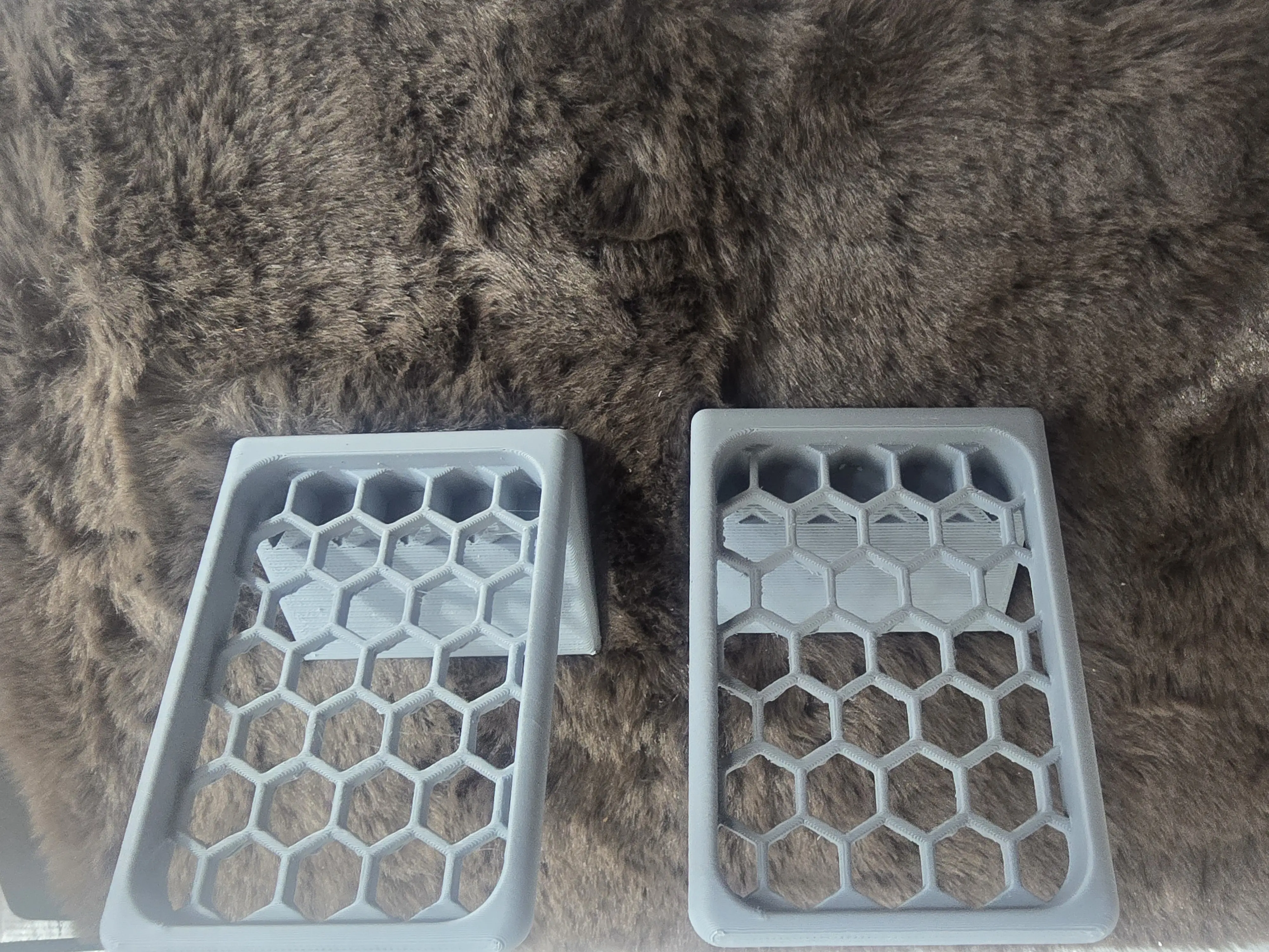 Collectible Display Stands with Hexagonal Design for Unique Storage and Organization