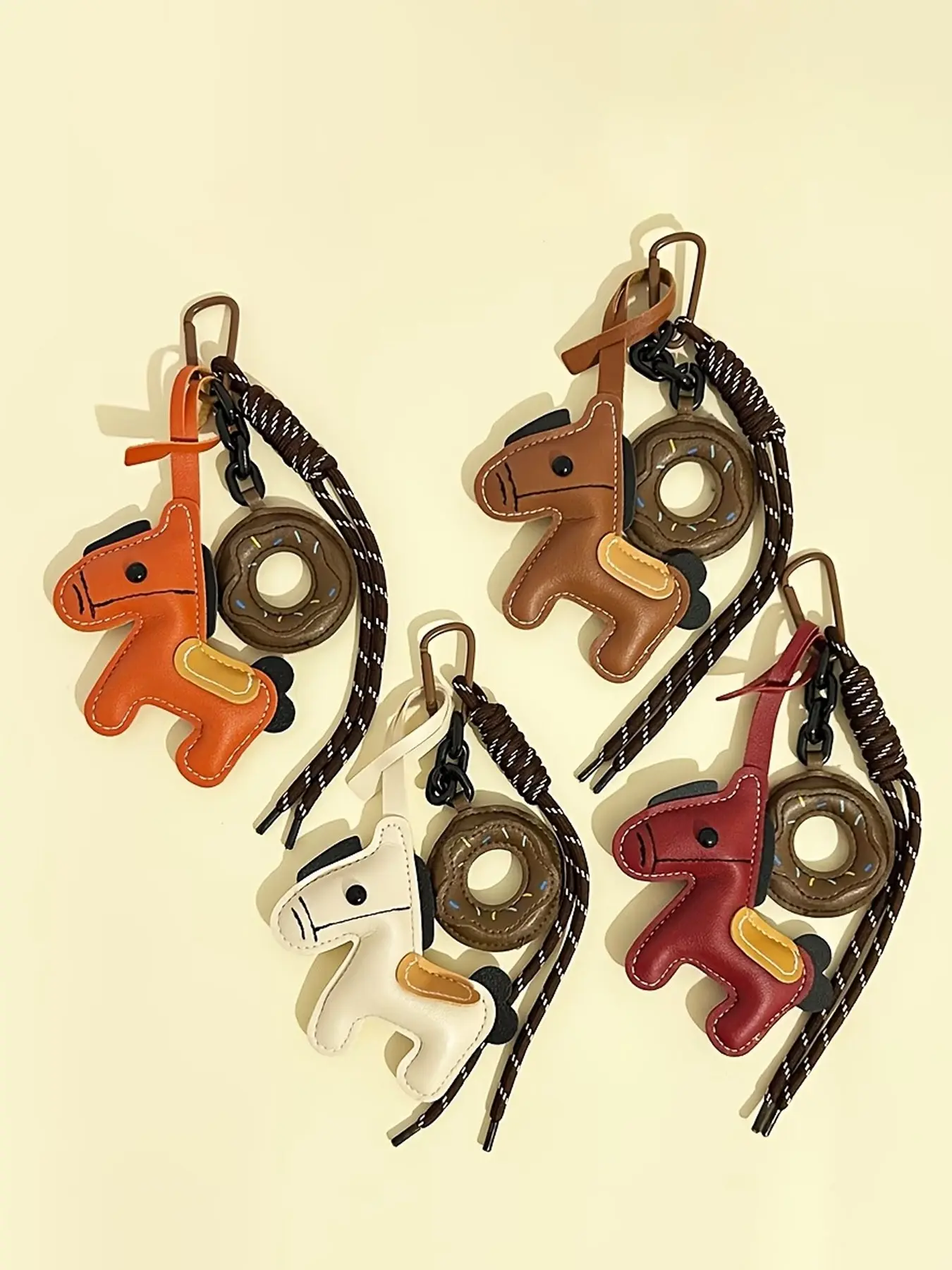 Unique Simulation Donut Pony Keychain, Stylish Keychain, Keychain Lanyard, Suitable For Hanging Commuting Bags/Canvas Bags, Gentle Color Matching, Fits Most Bags, Practical And Beautiful For Quick Key Finding, Perfect New Year/Holiday Gift