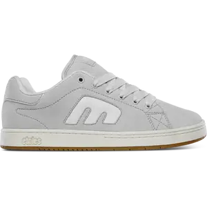 Callicut: Vintage is where it’s at. Chunky, Classic, Retro, Skate Shoes Designed in California, Athletic Footwear, Sneakers, Durable, Sustainable and Comfortable.