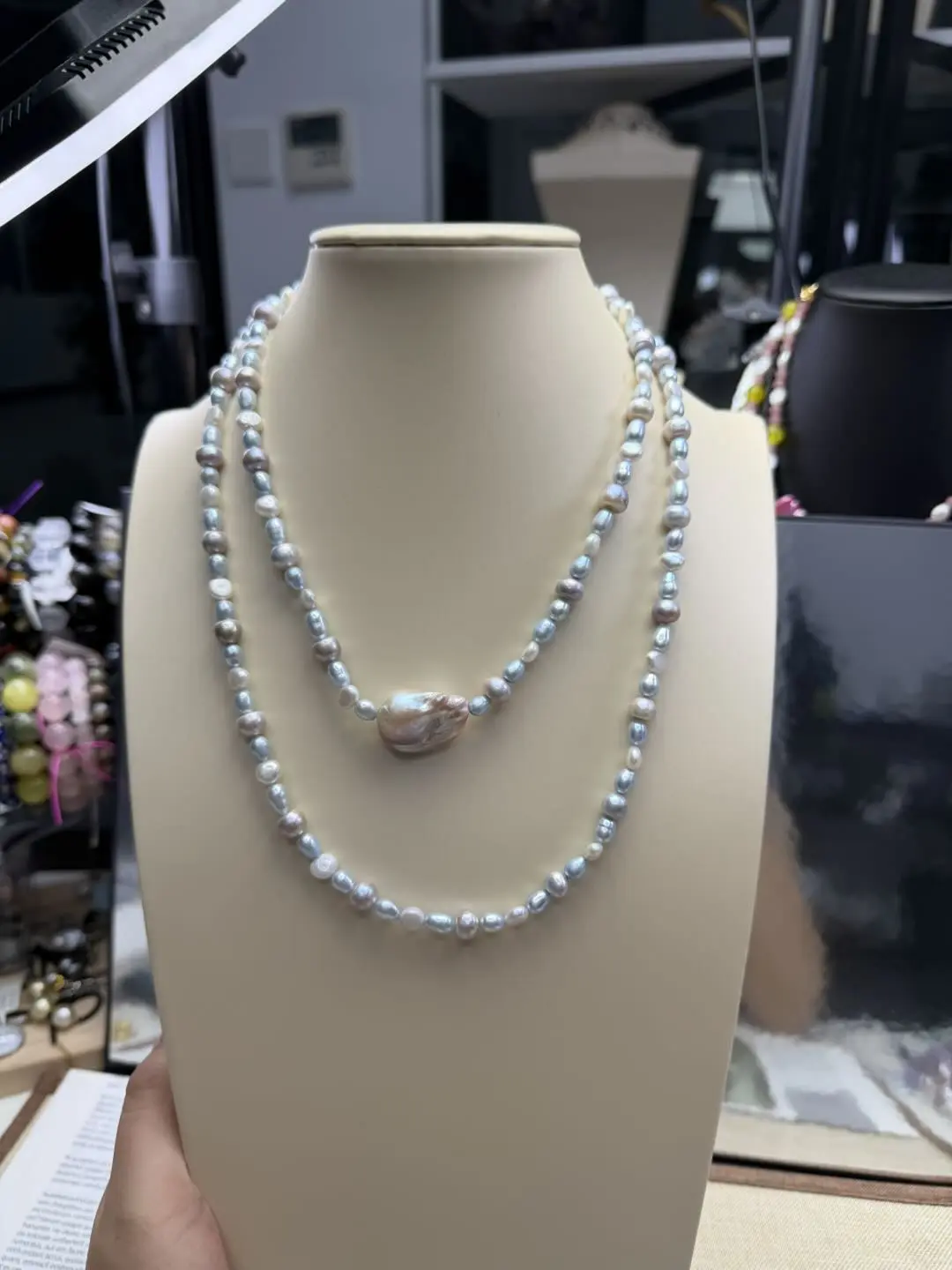 Rebecca(18495)gc.Grey Blue Baroque Pearl Necklace