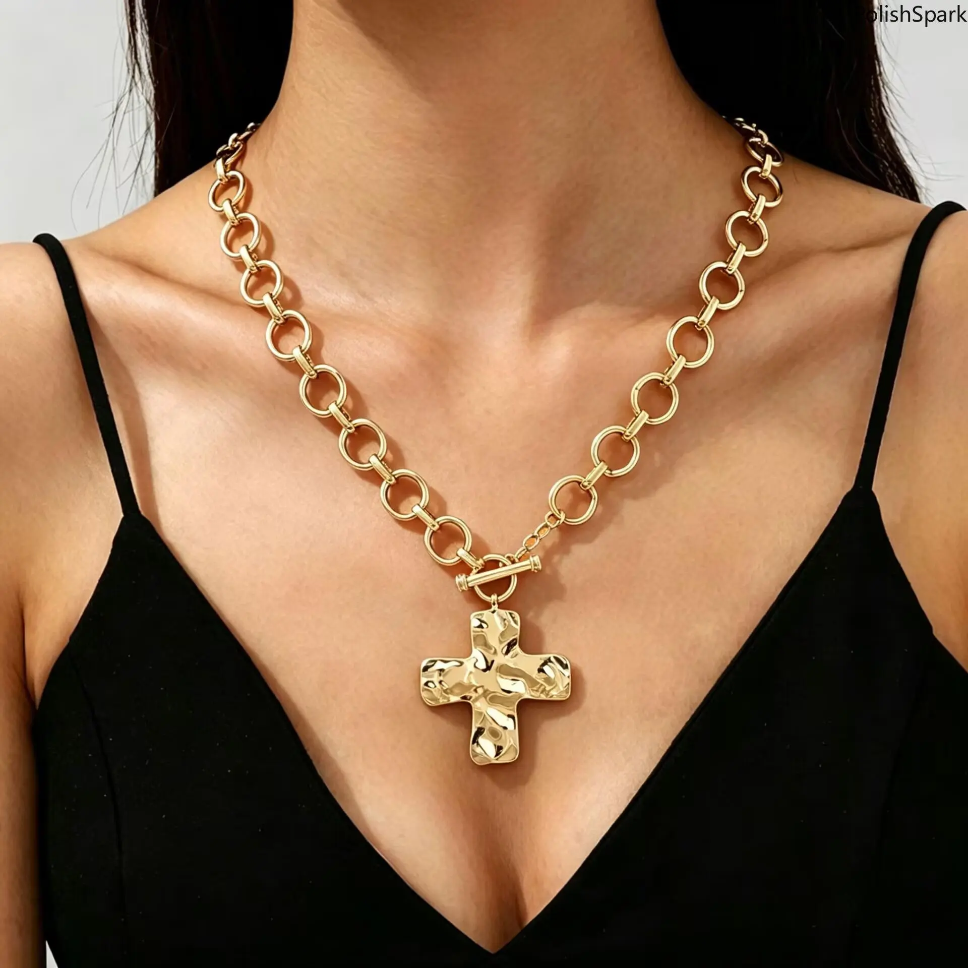 Chunky Chain Necklace with Hammered Cross Toggle Clasp, Cross Chain Design Jewelry