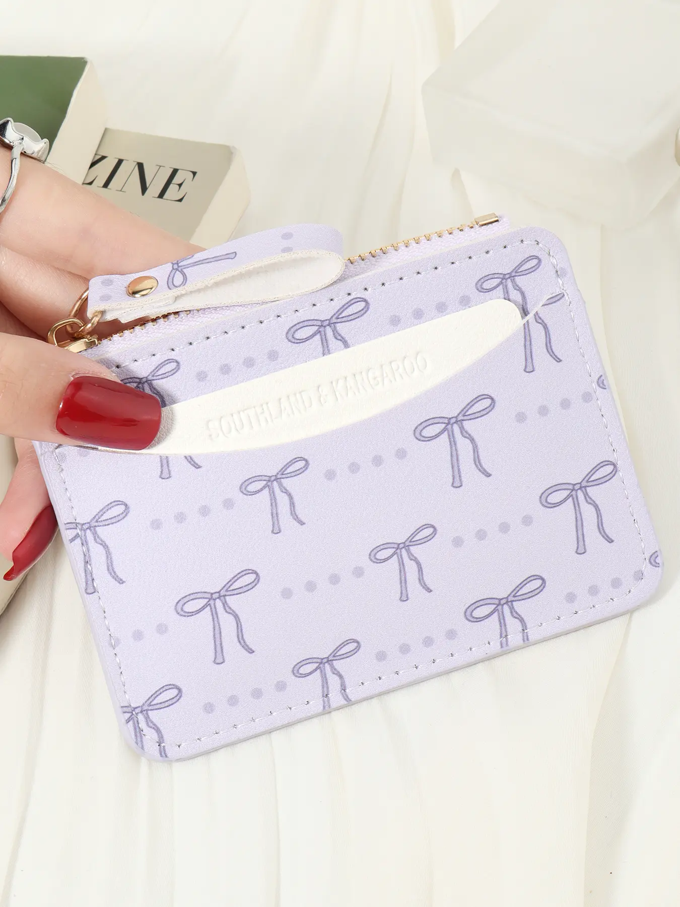 Ultra-thin, lightweight, portable card holder, Casual card holder for cash, ID card, credit card, Card Slots Pocket, coin pocket wallet, zipper wallet, credit card storage bag, simple leisure card holder