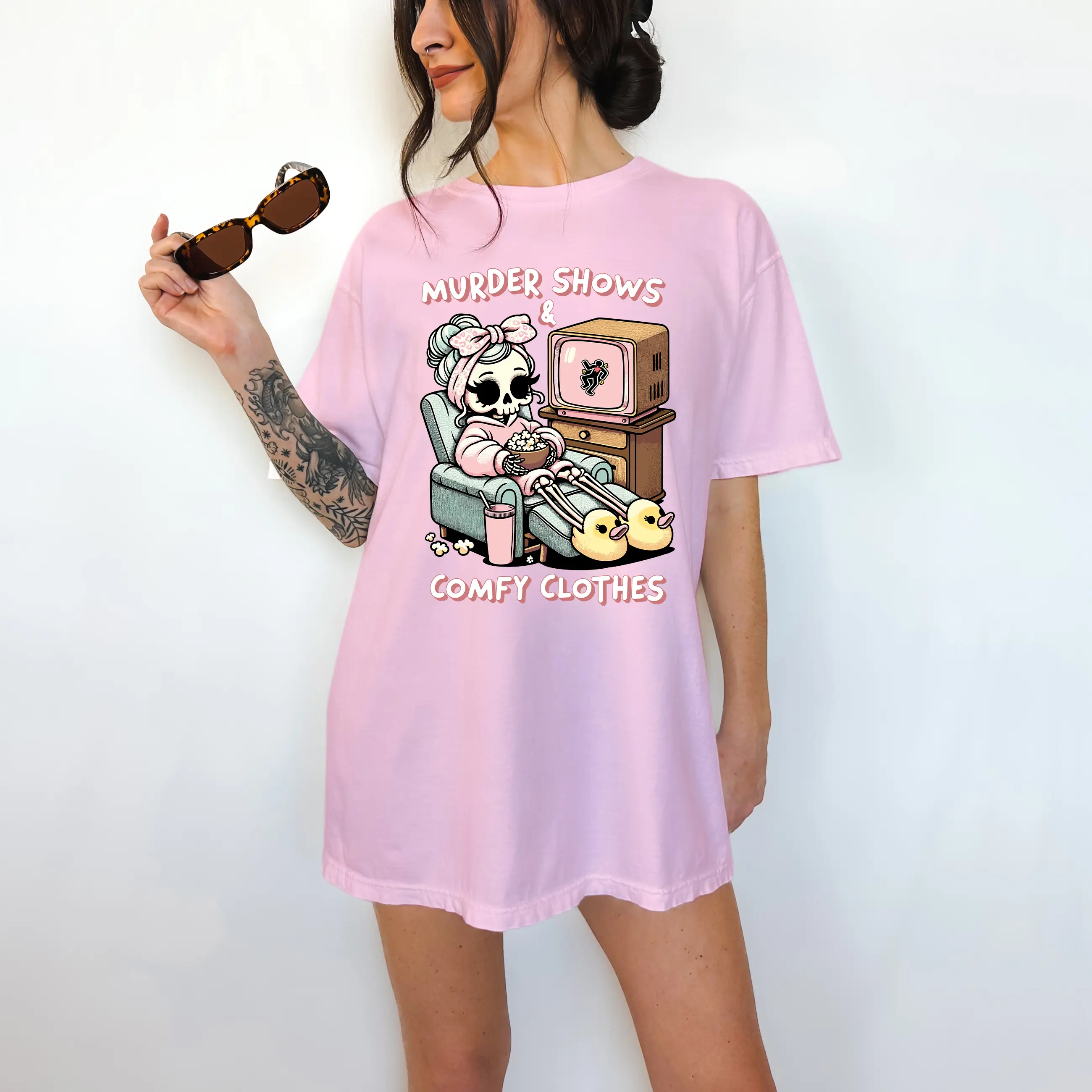 Murder Shows and Comfy Clothes - T-Shirt, True Crime Tee, Cute Graphic, Funny Apparel