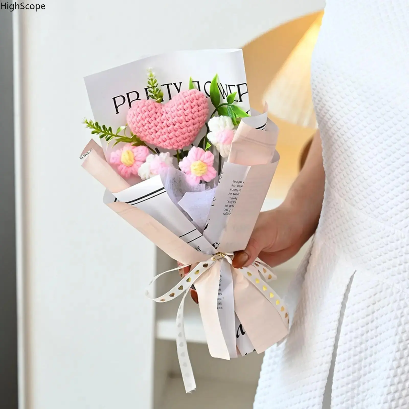 Handcrafted Knitted Flower and Heart Bouquet, Funky Artificial Floral Decor for Home, Romantic Gift for Girlfriend, Artificial Fake Flowers, Faux Flower Decorations
