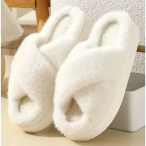 Womens Fuzzy Slippers Plush House Shoes Non Slip Indoor Outdoor Comfort Cozy Memory Foam Slides Soft Warm Winter Booties Slip on Platform Daily Wear