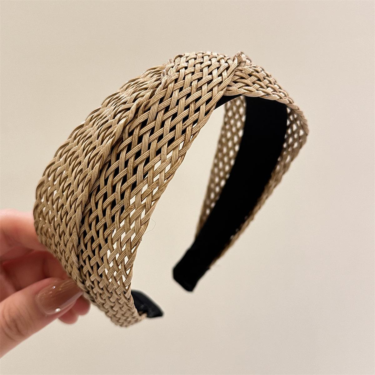 2PCS Summer Fresh Resort Style Straw Braided Knotted Cross Headband Handcrafted Weave with High Crown to Flatter Face Shape Wide-Brimmed Headband