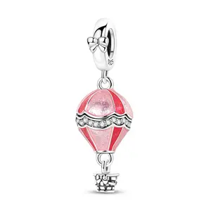 MULA Hot Air Balloon Pendant, made of 925 Silver-plated, is an adventure-themed travel balloon pendant that can be opened. Compatible with Pandora jewelry, it's the perfect gift for girls and women.