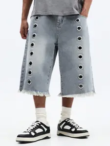 Sweat shorts - Men's Knee Length Frayed Denim Jorts With Eyelet Detail for Casual Summer Outfits vacation clothing white jeans baggy jeans for men cotton shorts cargo shorts jeans pants for men shorts for the summer summer clothes clothing men shorts